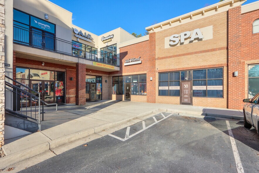 More Photos Of 5725 State Bridge Rd, Johns Creek Freestanding For Lease