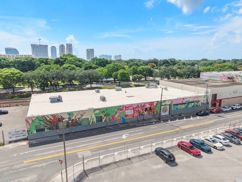 More Photos Of 1016 Clare Ave, West Palm Beach Service For Lease
