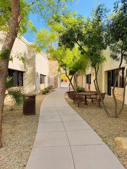 More Photos Of 595 N Dobson Rd, Chandler Medical For Lease
