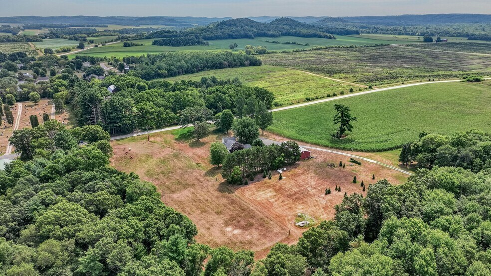 More Photos Of N8481 Kleba Rd, Hixton Flex For Sale