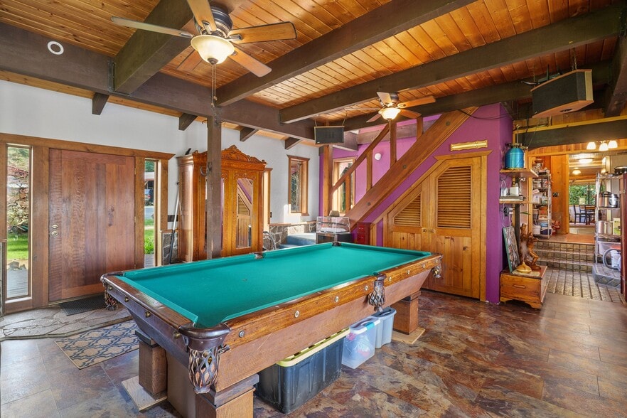 More Photos Of 3305 Dick George Rd, Cave Junction Hospitality For Sale