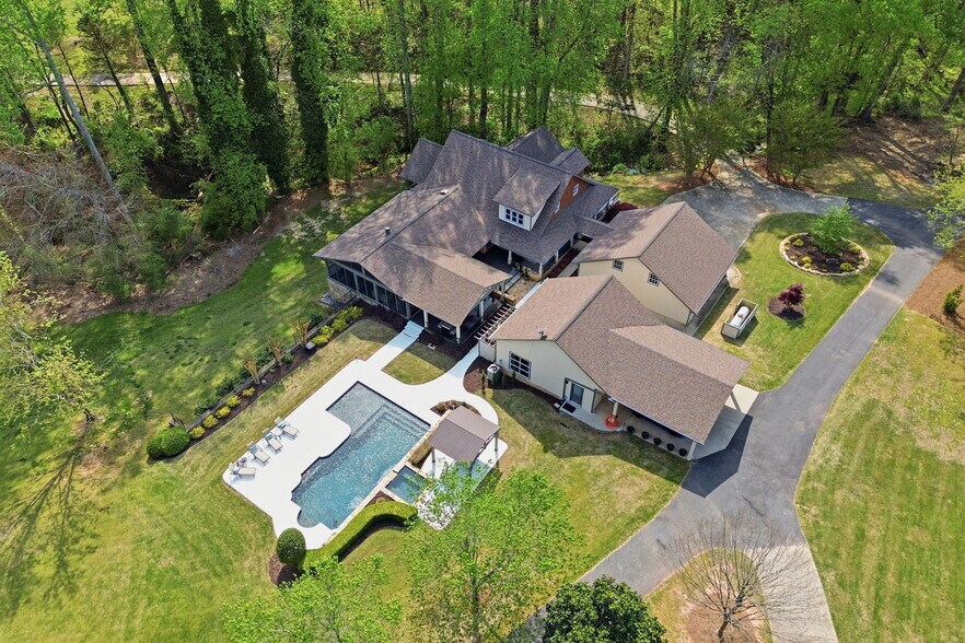 More Photos Of 611 Elliott Rd, Dawsonville Specialty For Sale