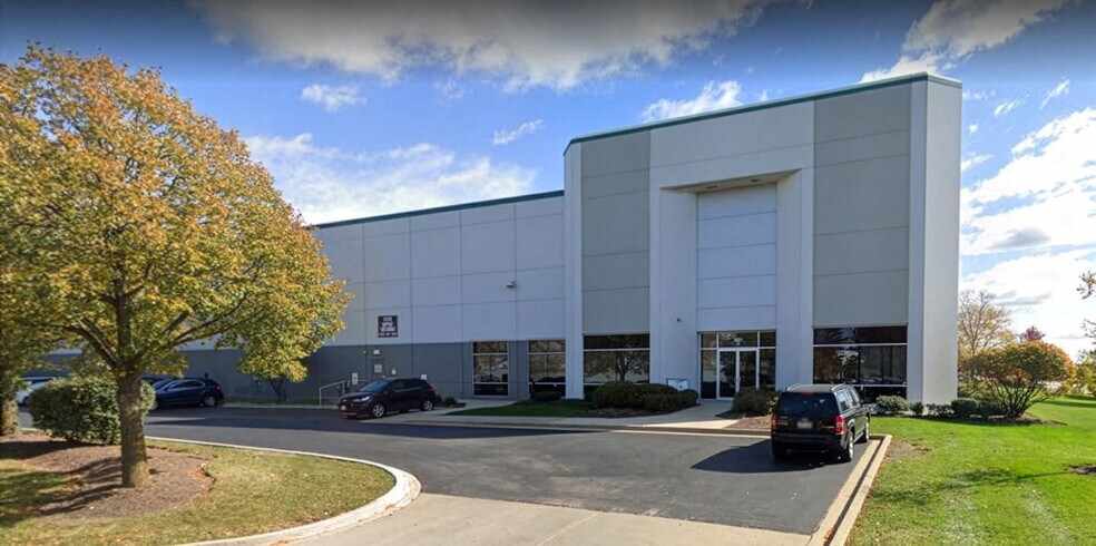 Primary Photo Of 365 Crossing Rd, Bolingbrook Distribution For Lease