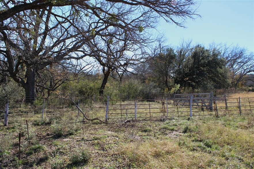 More Photos Of 2874 County 4630 rd, Kempner Land For Sale