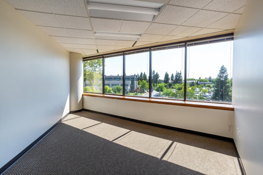 More Photos Of 1601 Response Rd, Sacramento Office For Lease