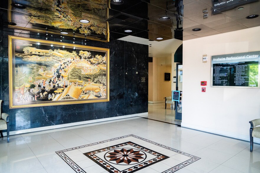 More Photos Of 1801 W Romneya Dr, Anaheim Office Residential For Lease