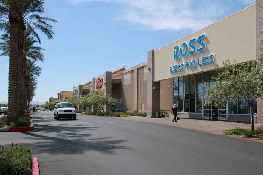 More Photos Of 6005 S Eastern Ave, Las Vegas Unknown For Lease