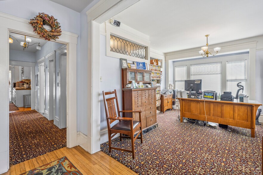 More Photos Of 2445-2447 2nd Ave, San Diego Office For Sale