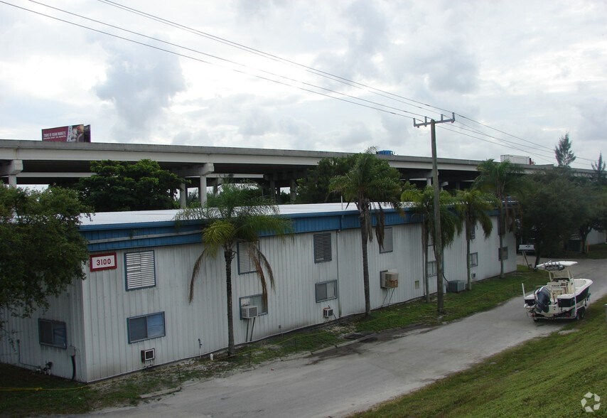 More Photos Of 3100 W State Road 84, Fort Lauderdale Marina For Lease