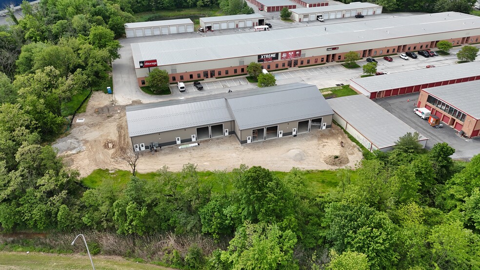 More Photos Of 4040 N DuPont Hwy, New Castle Warehouse For Lease