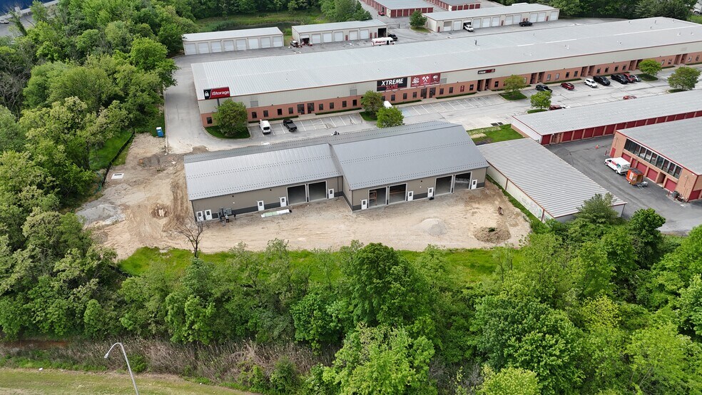 More Photos Of 4040 N DuPont Hwy, New Castle Warehouse For Lease