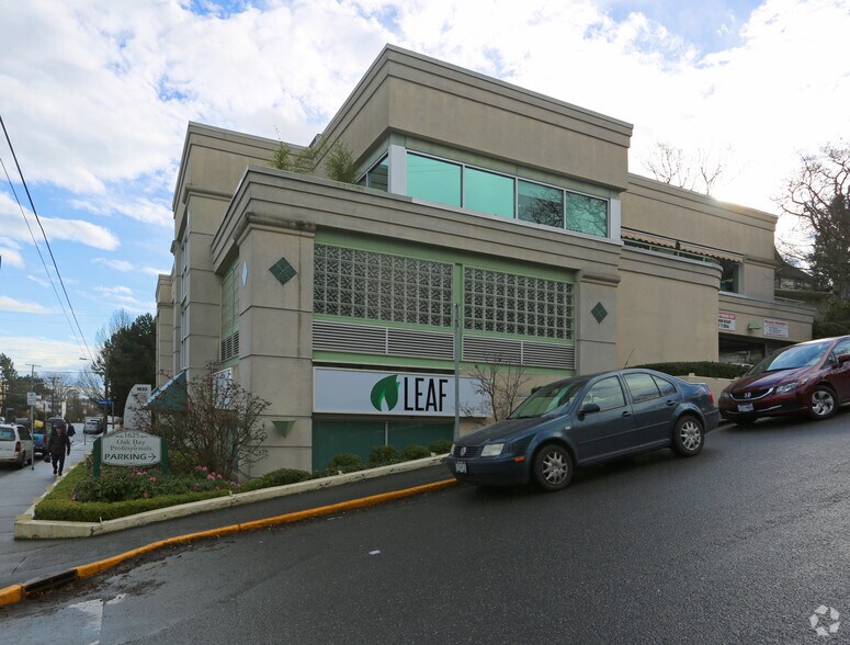 More Photos Of 1625 Oak Bay Ave, Victoria Office For Sale