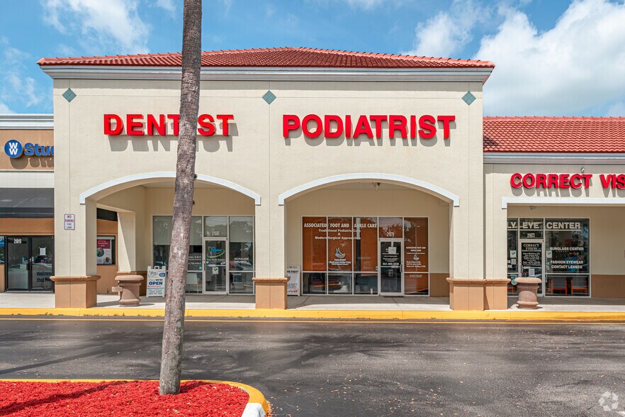 More Photos Of 21637-21759 State Road 7, Boca Raton Unknown For Lease