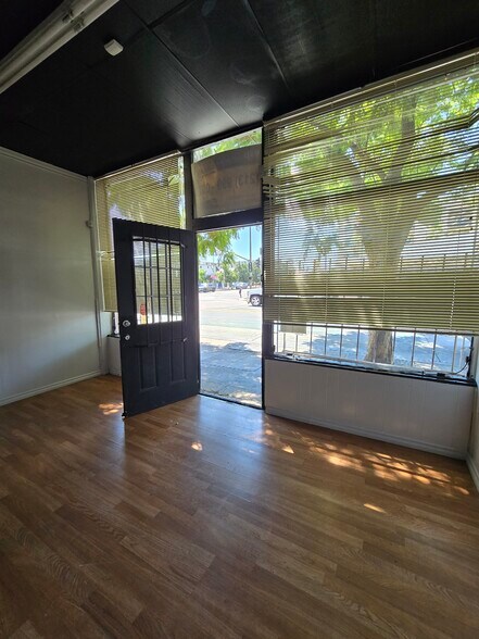 More Photos Of 2327 E 1st St, Los Angeles Storefront For Lease