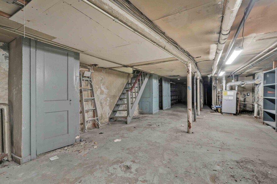 More Photos Of 45-14 48th St, Woodside Office Residential For Sale