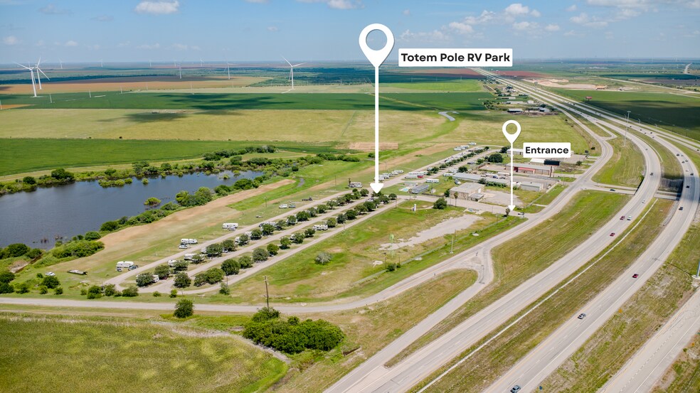 More Photos Of 10736 N Interstate Highway 37, Mathis Specialty For Sale