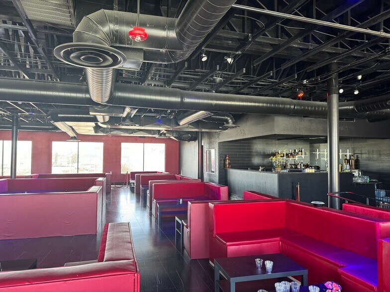 More Photos Of 1405 E Sunset Rd, Las Vegas Restaurant For Lease