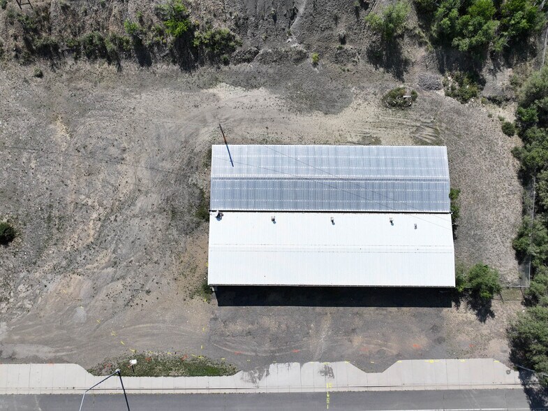 More Photos Of 208 Canyon Dr, Raton Flex For Sale