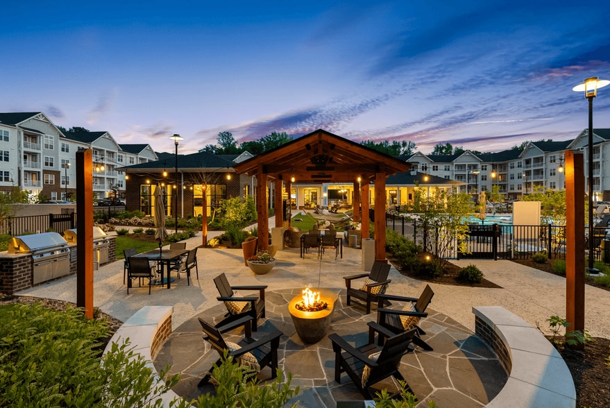 More Photos Of 12400 Dutton Rd, Midlothian Apartments For Sale