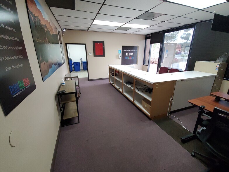 More Photos Of 930 S Mount Vernon Ave, Colton Unknown For Lease