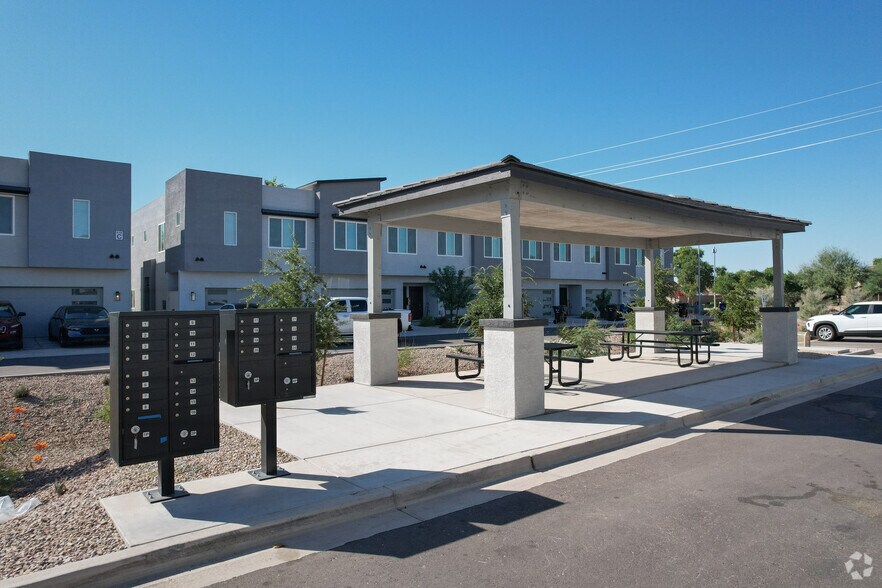 More Photos Of 701 N McQueen Rd, Chandler Apartments For Sale