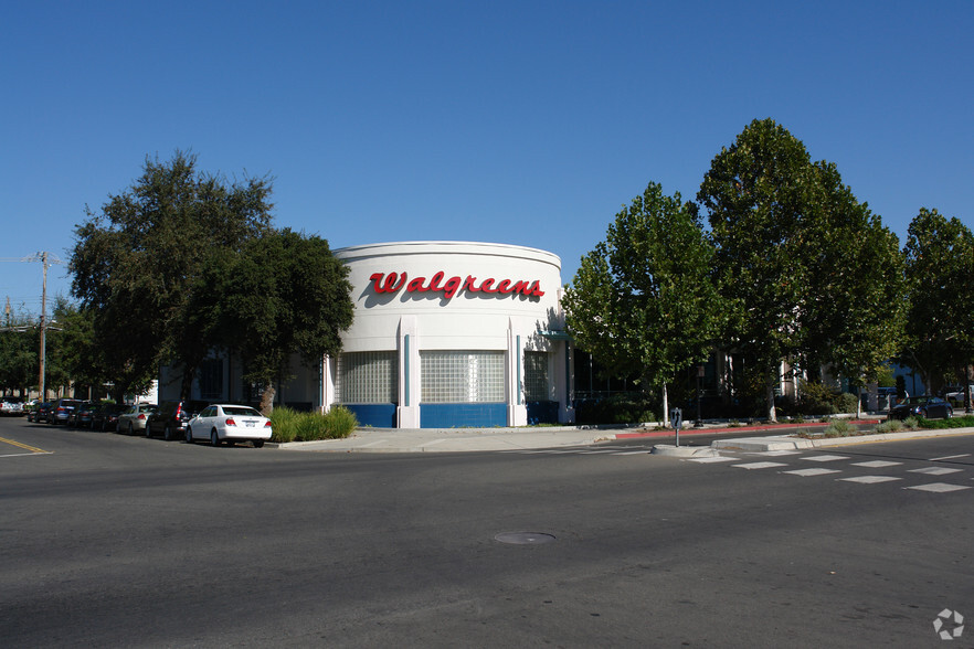 Primary Photo Of 1401 Broadway, Sacramento Drugstore For Lease