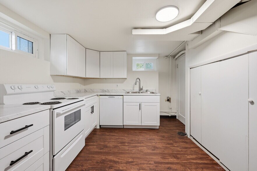 More Photos Of 1000 34th Ave, Greeley Freestanding For Sale