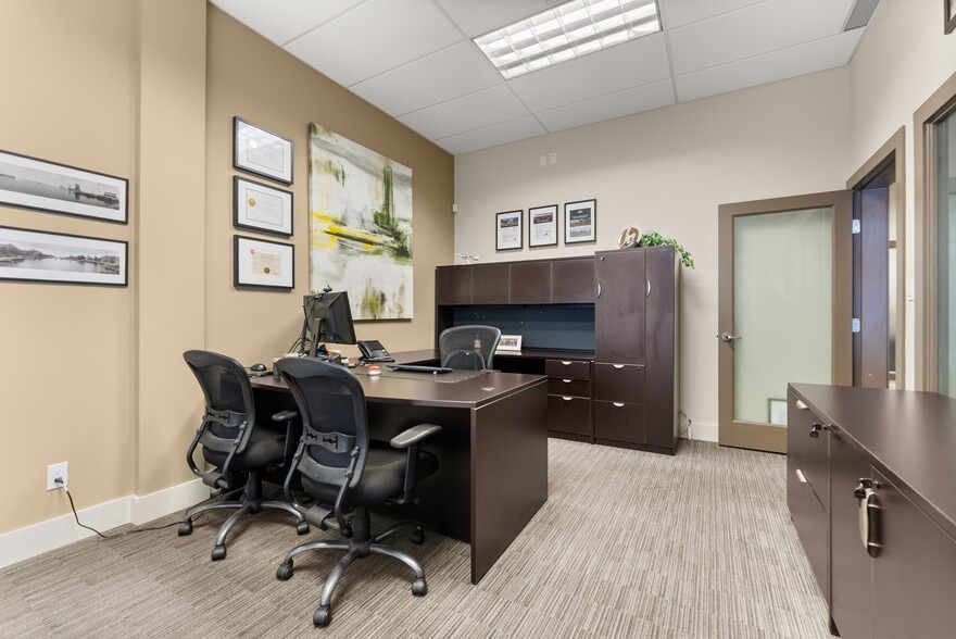 More Photos Of 6033 London Rd, Richmond Apartments For Sale