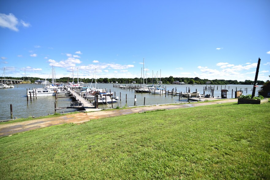 More Photos Of 12364 Neale Sound Dr, Cobb Island Marina For Sale
