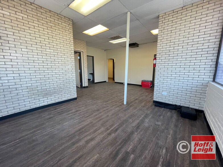 More Photos Of 8810 W Colfax Ave, Lakewood Auto Repair For Sale