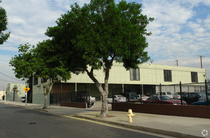 Primary Photo Of 3145-3191 Casitas Ave, Los Angeles Warehouse For Lease