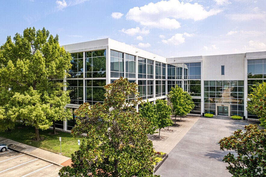 Primary Photo Of 4000 International Pky, Carrollton Office For Lease