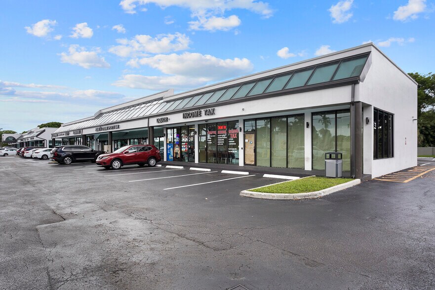 More Photos Of 5400-5450 W Atlantic Blvd, Margate Unknown For Lease