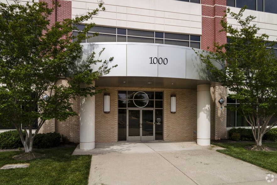 More Photos Of 925 Corporate Dr, Stafford Unknown For Sale