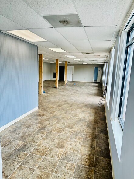 More Photos Of 4214 Highway 411, Madisonville Flex For Lease