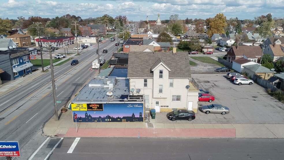 More Photos Of 6001 State Rd, Parma Restaurant For Sale