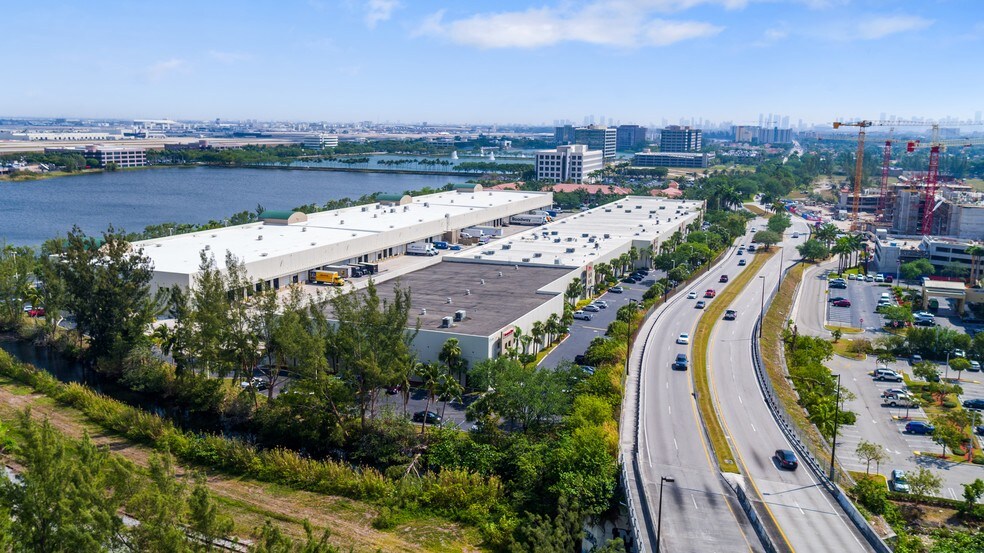 Primary Photo Of 6703 NW 7th St, Miami Warehouse For Lease