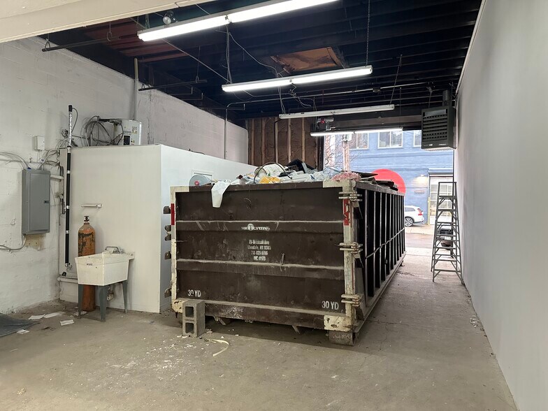 More Photos Of 31-54 12th St, Long Island City Warehouse For Lease