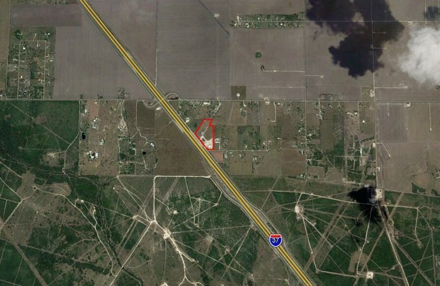 More Photos Of 4136 Interstate Highway 37, Odem Truck Terminal For Lease