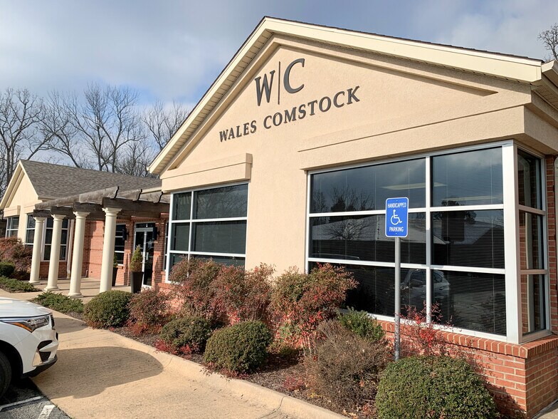 More Photos Of 2434 E Joyce Blvd, Fayetteville Office For Lease