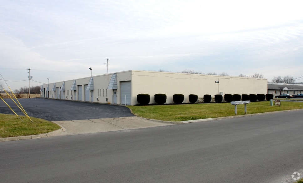 More Photos Of 1100 Rarig Ave, Columbus Warehouse For Lease
