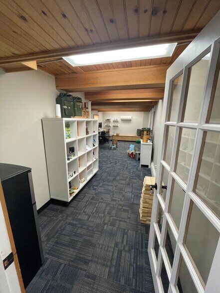 More Photos Of 43 Summer St, Somerville Loft Creative Space For Lease