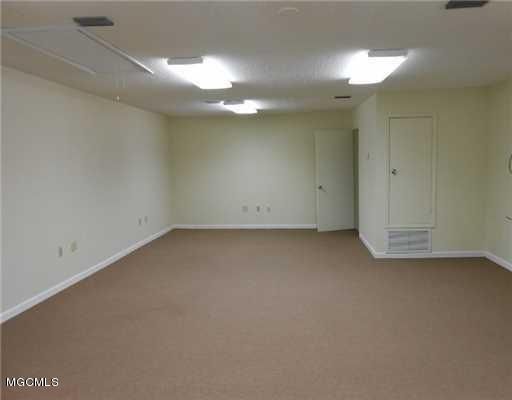 More Photos Of 3880 Gautier Vancleave Rd, Gautier Unknown For Lease