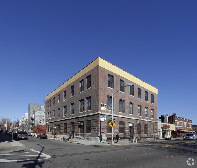 Primary Photo Of 51-55 Nassau Ave, Brooklyn Loft Creative Space For Lease