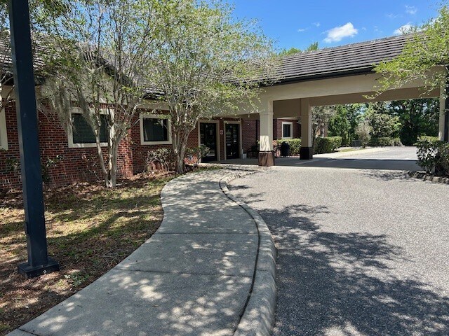 More Photos Of 530-534 Ocoee Commerce Pky, Ocoee Medical For Sale