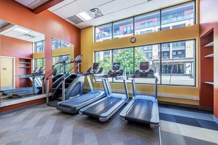 More Photos Of 3820 Grand Way, Saint Louis Park Apartments For Lease
