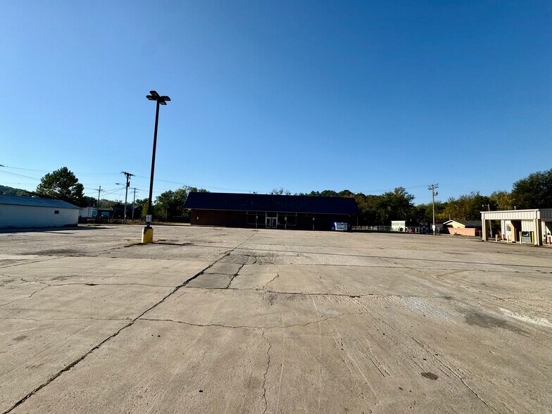 More Photos Of 210 Main St, Noel Supermarket For Sale