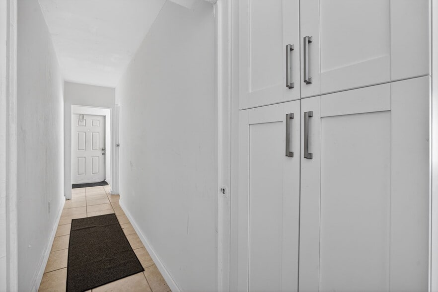 More Photos Of 5925 SW 64th St, South Miami Multifamily For Sale