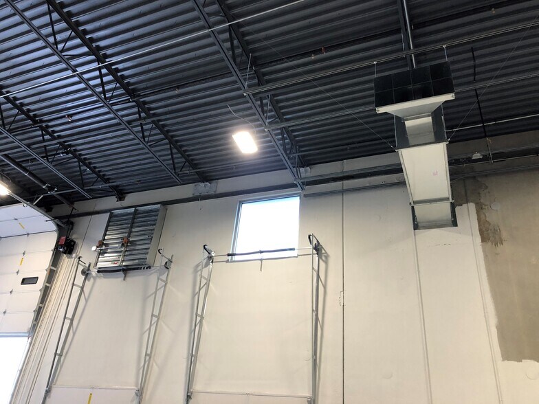 More Photos Of 6220 NE 147th Ave, Vancouver Industrial For Sale