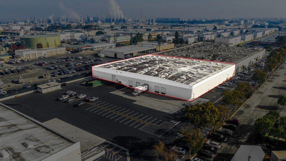 More Photos Of 525 Maple Ave, Torrance Distribution For Lease